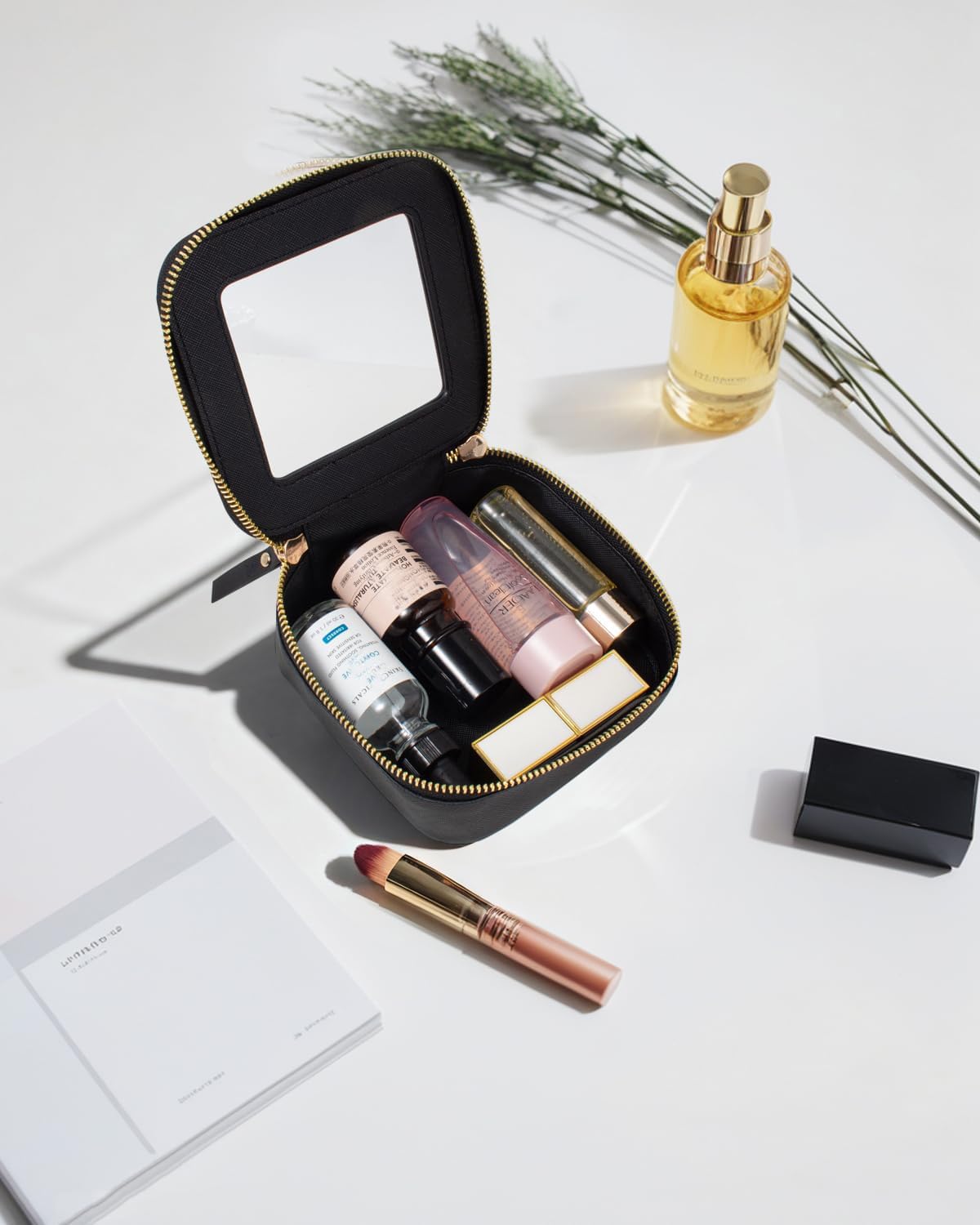 Clear Makeup Bag Small, TSA Approved Portable Toiletry Bag with Zipper Cosmetic Travel Bag Makeup Organizer Case Mini Makeup Pouch for Purse Car Organizer Bag for Women Men