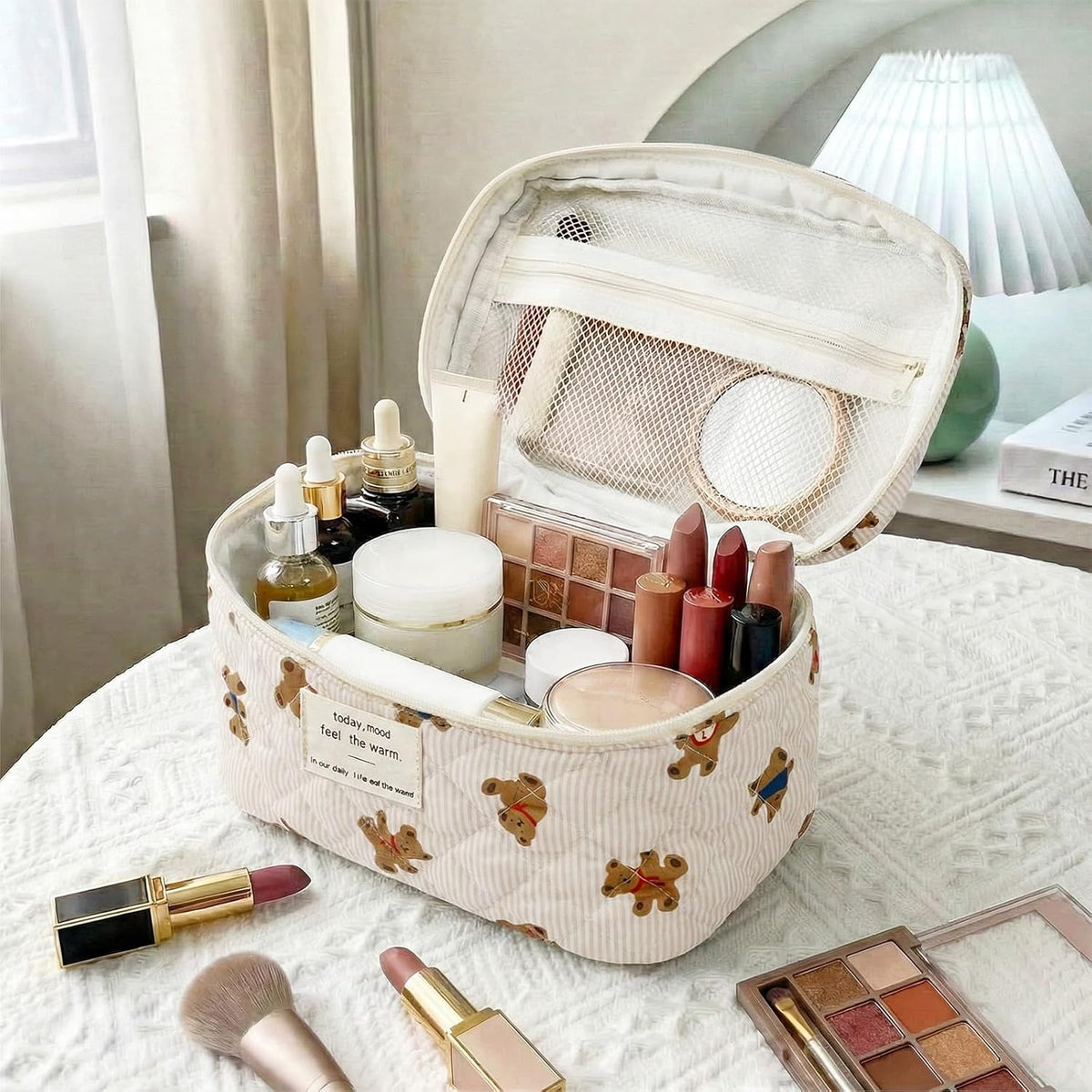 Clear Pink Striped PVC Makeup Bag, Large 10.2 x 7.9 x 3.1 Inch Waterproof Travel Toiletry Bag with Handle, TSA Approved Clear Cosmetic Organizer for Travel Gym Bathroom