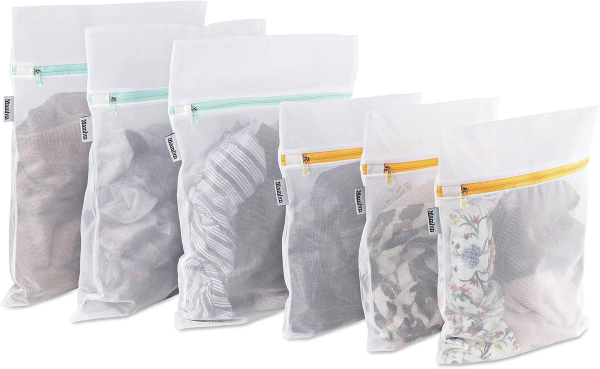 Mesh Laundry Bag for Delicates, Wash Bags for Underwear and Lingerie, Makeup Organizer Bag (1 Medium, 1 Small)