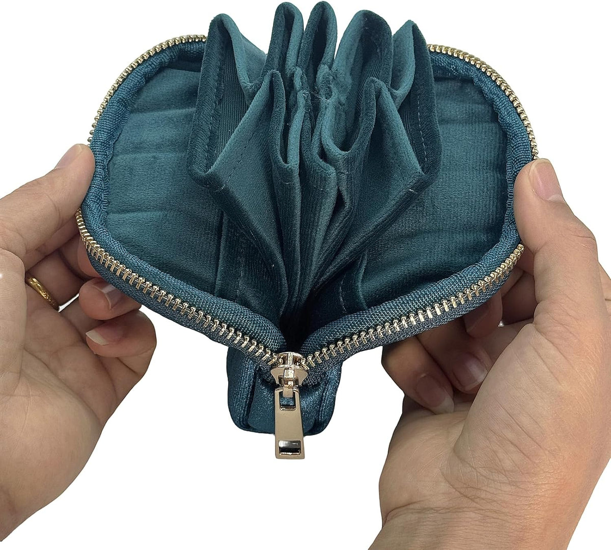 Small Travel Jewelry Case - Jewelry Travel Organizer Bag with Tassel Zipper for Bracelets, Necklaces, Bangles, Jewelry Organizer Storage Bag Gift for Women Girls - LJB001-Olive Green