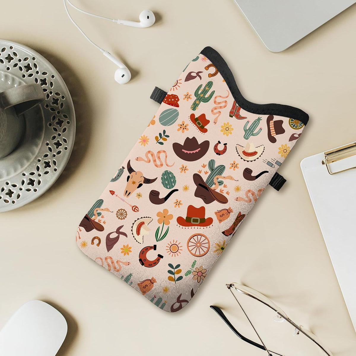 Cell Phone Sleeve Pouch Case Bag with Crossbody Strap Neck Lanyard for Women Men, Weiner Dog Gifts Cell Phone Crossbody Bag 7.1x3.9 Inch