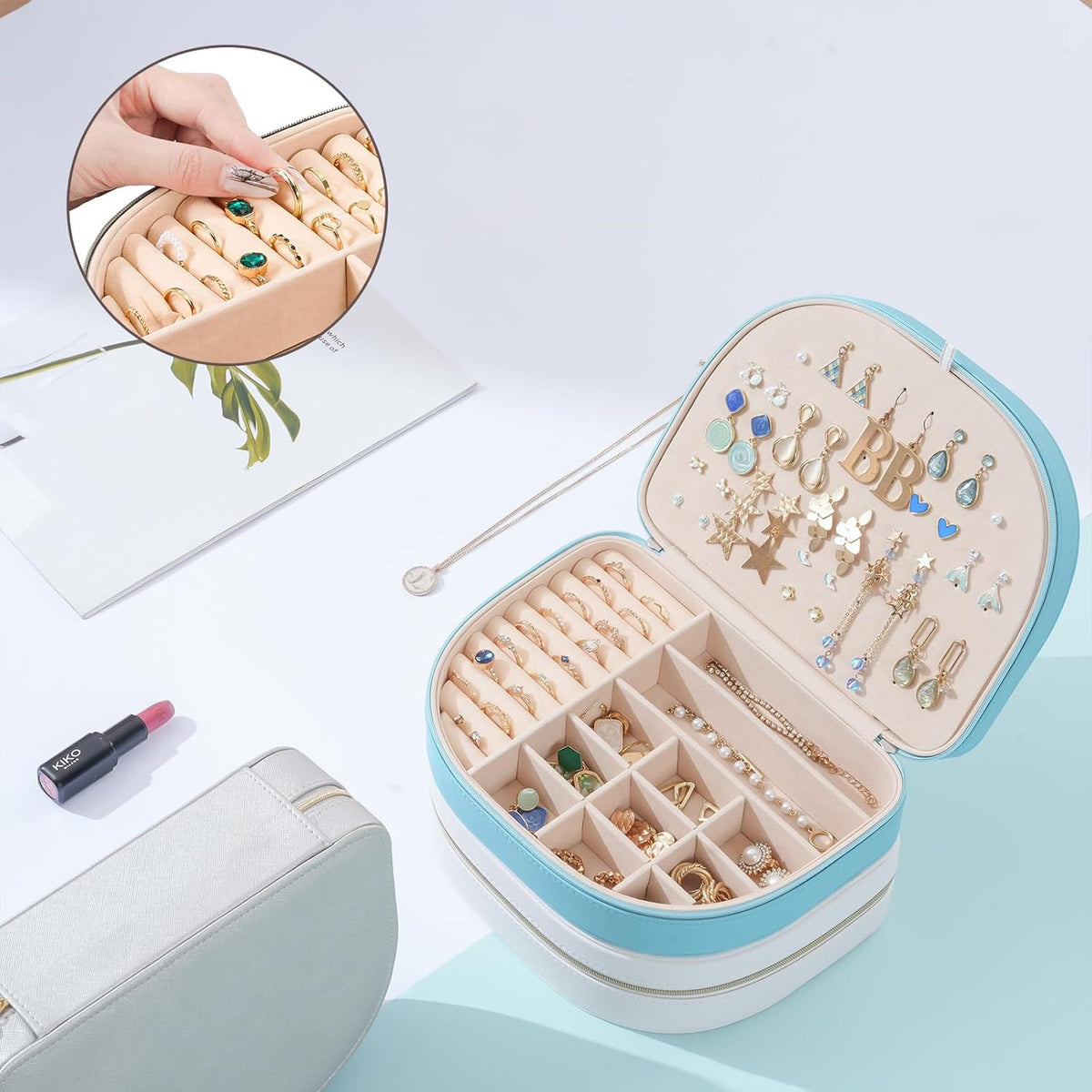 Travel Size Jewelry Box, Medium Portable Seashell-Shaped Jewelry Case, 2 Layer Jewelry Organizer in PU Leather for Women -Black