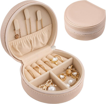 Travel Size Jewelry Box, Medium Portable Seashell-Shaped Jewelry Case, 2 Layer Jewelry Organizer in PU Leather for Women -Black