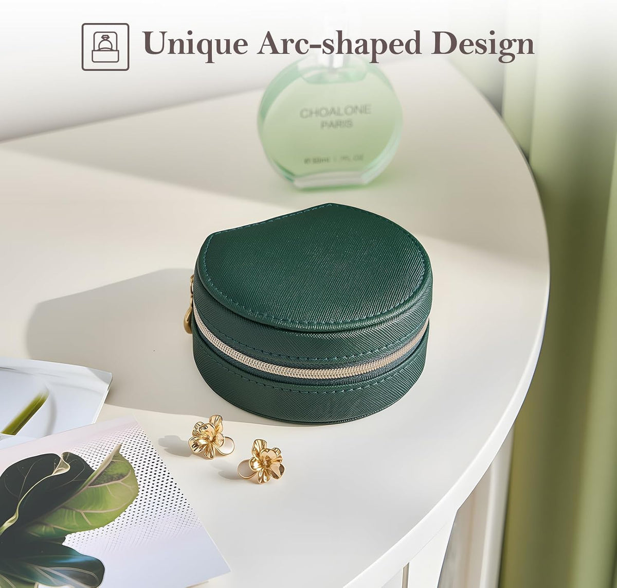 Travel Size Jewelry Box, Medium Portable Seashell-Shaped Jewelry Case, 2 Layer Jewelry Organizer in PU Leather for Women -Black