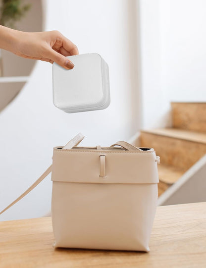 Travel Jewelry Case, Travel Jewelry Box, Mini Jewelry Travel Case, Jewelry Organizer Case, Portable Small Jewelry Organizer Storage Boxes - Best Gift for Women Girls.