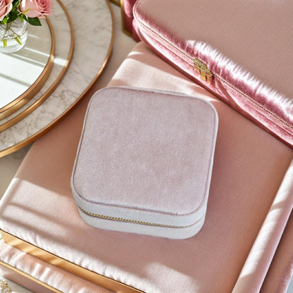 Velvet Jewelry Box, Small Travel Jewelry Organizer, Portable Jewelry Case for Women with Mirror, Green Mini Plush Travel Box
