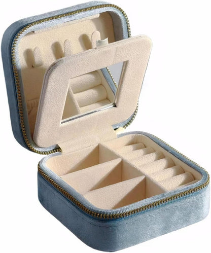Velvet Jewelry Box, Small Travel Jewelry Organizer, Portable Jewelry Case for Women with Mirror, Green Mini Plush Travel Box