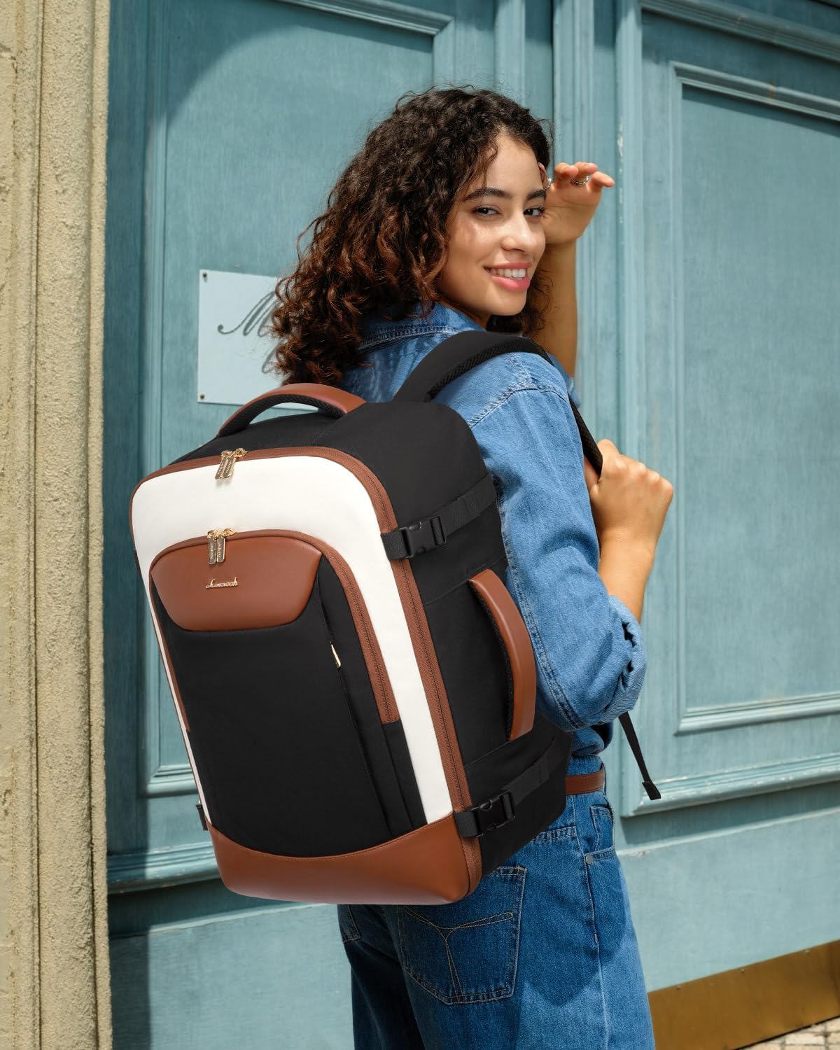 40L Travel Backpack for Women Men, Large Carry on Backpack for Airplanes TSA Personal Item Travel Bag fits 15.6" Laptop, Waterproof Weekender Essentials Airline Approved with 2 Packing Cubes
