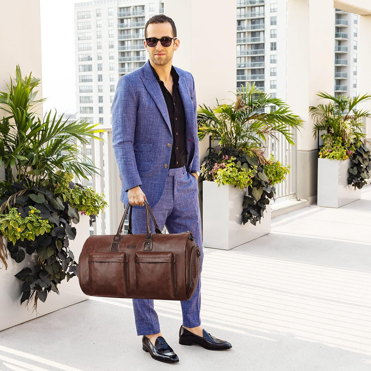 Convertible Garment Bag, Carry-On Suit Bag with Shoulder Strap | 2-in-1 lightweight garment travel bag for men and women, suit bag with shoulder strap for weekend getaways