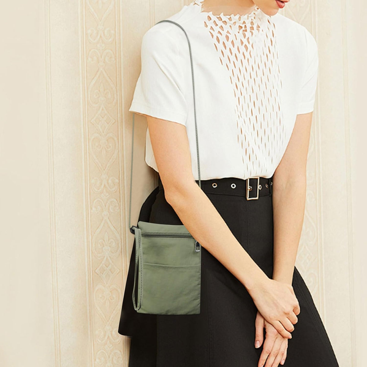 Ultralight Crossbody PhonePurse, Nylon Small Phone Purse Cell Phone Purse, Smartphone Crossbody Bag with Zipper
