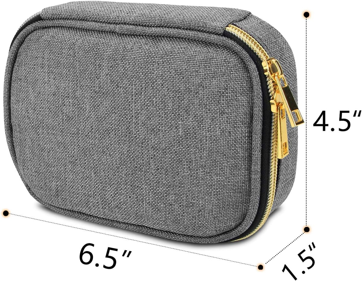 Small Jewelry Travel Case, Portable Jewelry Organizer Bag for Earrings, Necklace, Rings and More (Small, Quilted- Black)