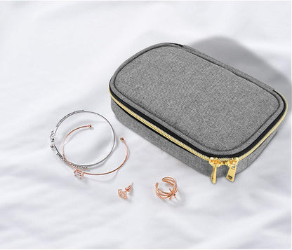 Small Jewelry Travel Case, Portable Jewelry Organizer Bag for Earrings, Necklace, Rings and More (Small, Quilted- Black)