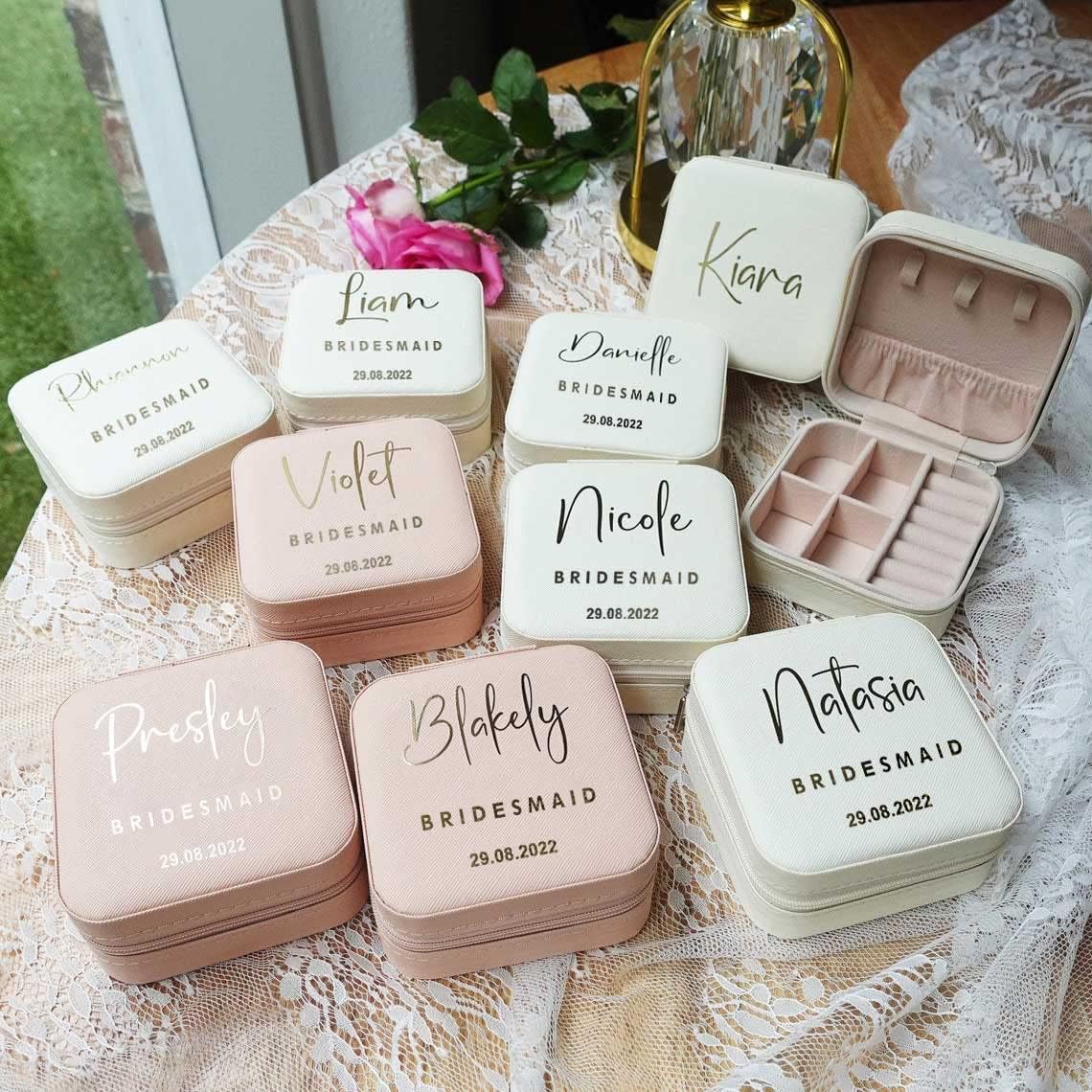 Personalized Travel Jewelry Box with Name and Birth Flower Mothers Day Mom Gifts,Personalized Bridesmaid Gifts for Women Custom Small Travel Jewelry Case