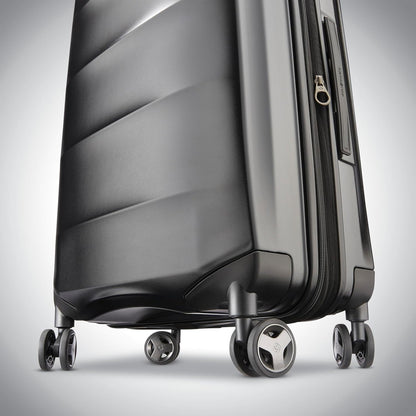 Octiv Lightweight Hardshell 20-Inch Carry-On Luggage -Durable & Impact Resistant, 360° Aero Trac Spinner Wheels, Adjustable Telescopic Handle, Expandable Suitcase, TSA Approved Lock - Black