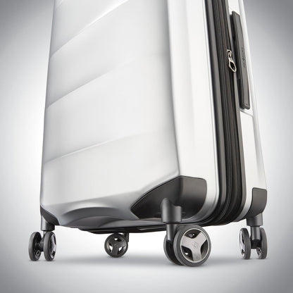 Octiv Lightweight Hardshell 20-Inch Carry-On Luggage -Durable & Impact Resistant, 360° Aero Trac Spinner Wheels, Adjustable Telescopic Handle, Expandable Suitcase, TSA Approved Lock - Black