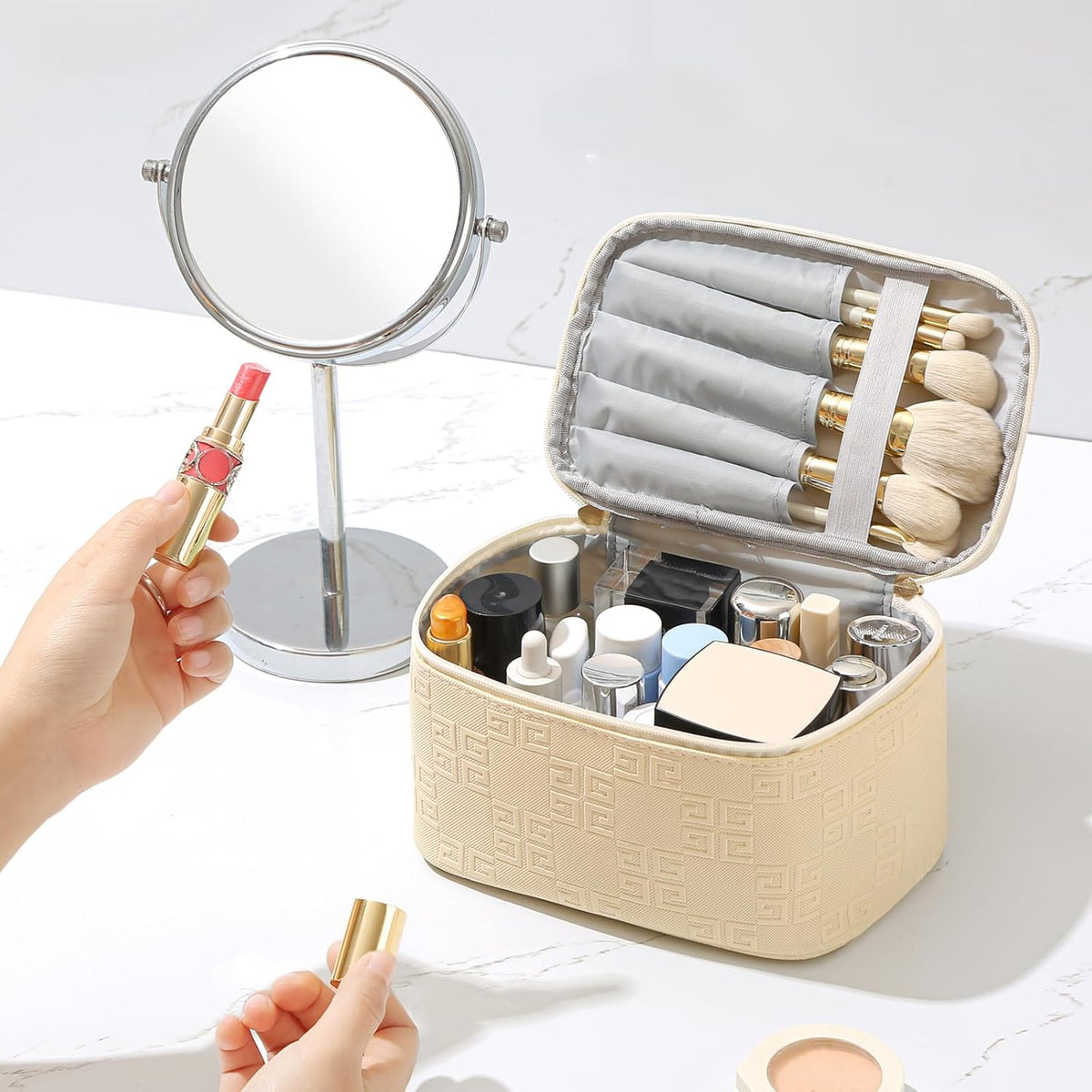Makeup Bag Large Cosmetic Bags for Women Girls Cute Travel Zipper Pouch Toiletry Organizer for Beauty Essentials Waterproof (Light Pink)