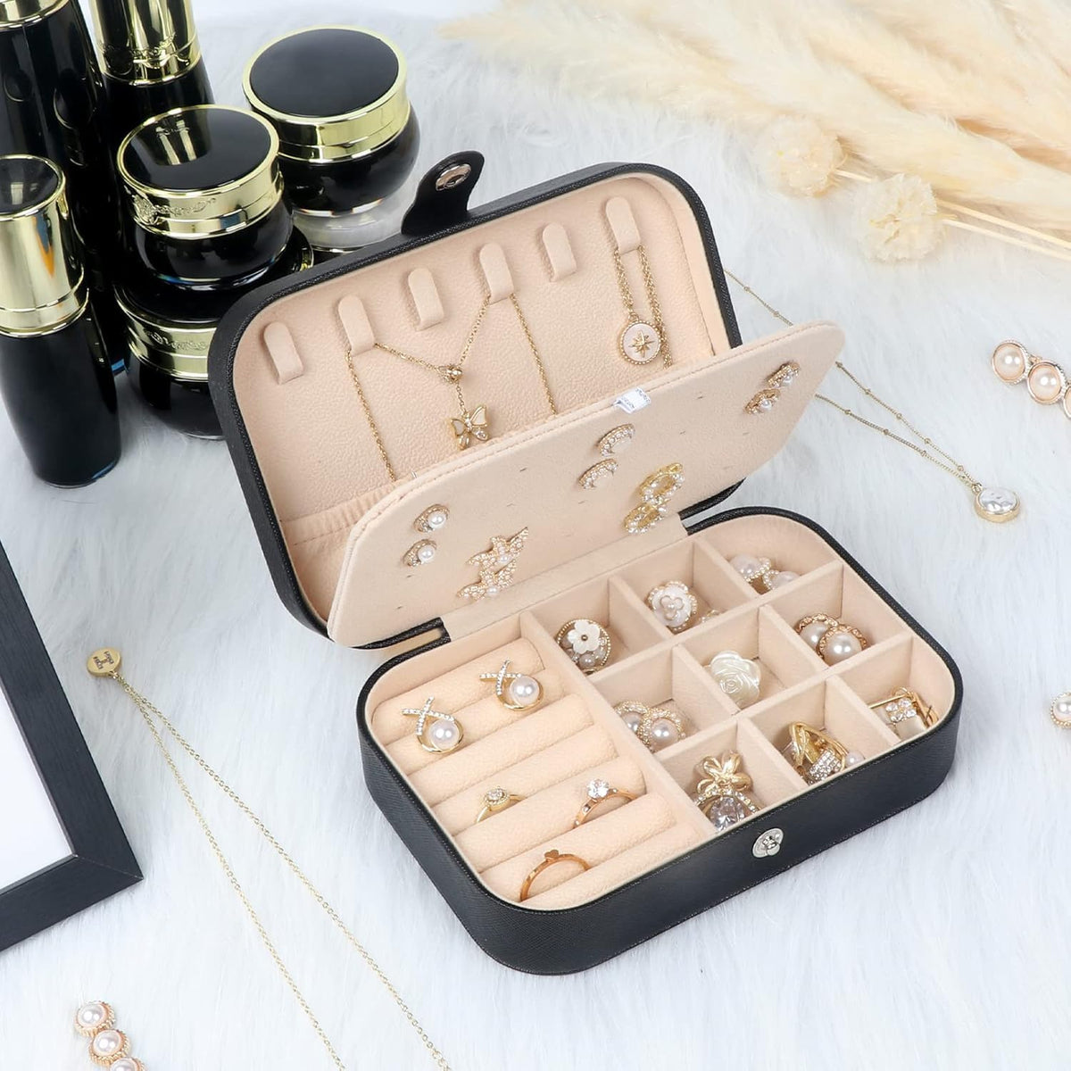Travel Jewelry Box, Small Jewelry Organizer Boxes for Women Girls, 2 Layer Travel Jewlery Case, PU Leather Mini Portable Jewerly Storage Display Holder for Earrings, Ring, Necklaces, Bracelets - Green