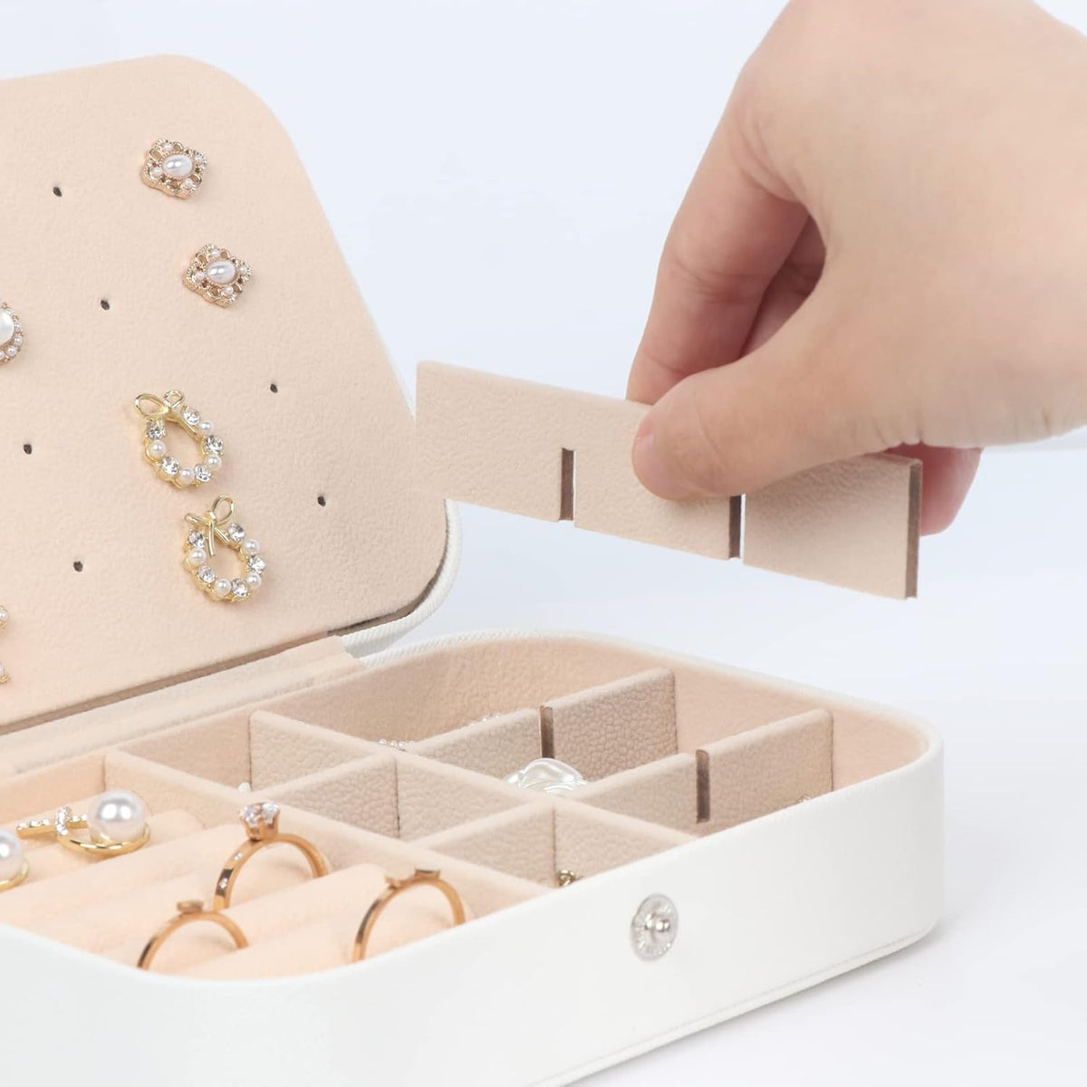 Travel Jewelry Box, Small Jewelry Organizer Boxes for Women Girls, 2 Layer Travel Jewlery Case, PU Leather Mini Portable Jewerly Storage Display Holder for Earrings, Ring, Necklaces, Bracelets - Green