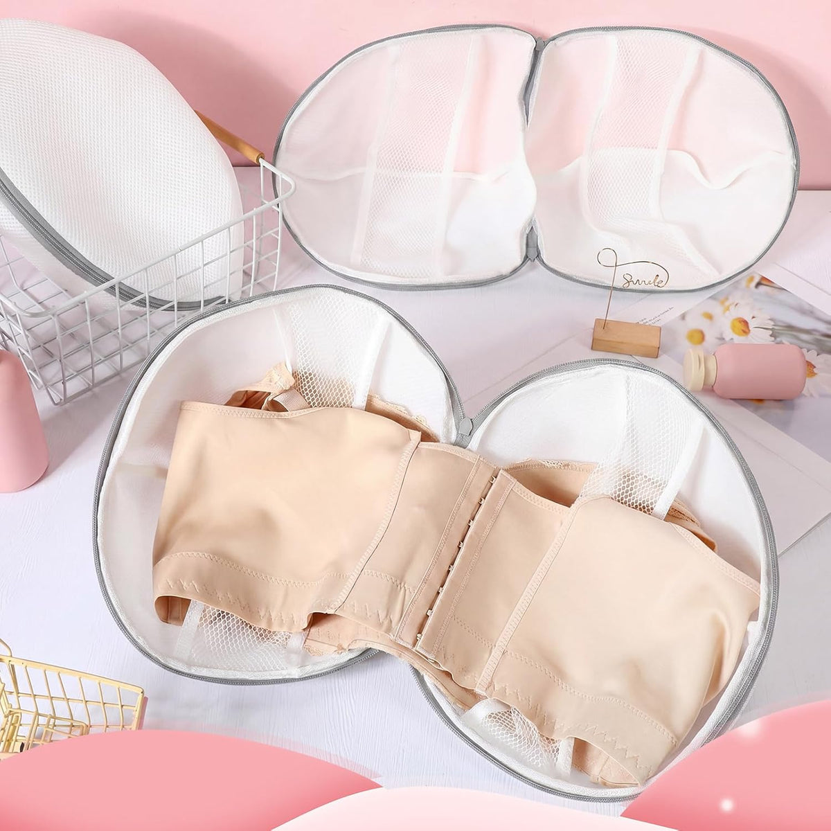 6 Pieces Bra Washing Bag for Laundry Mesh Wash Lingerie Underwear Brassiere Washing Bags with Zipper for Women Laundry Storage(7.87 Inch,Pink)
