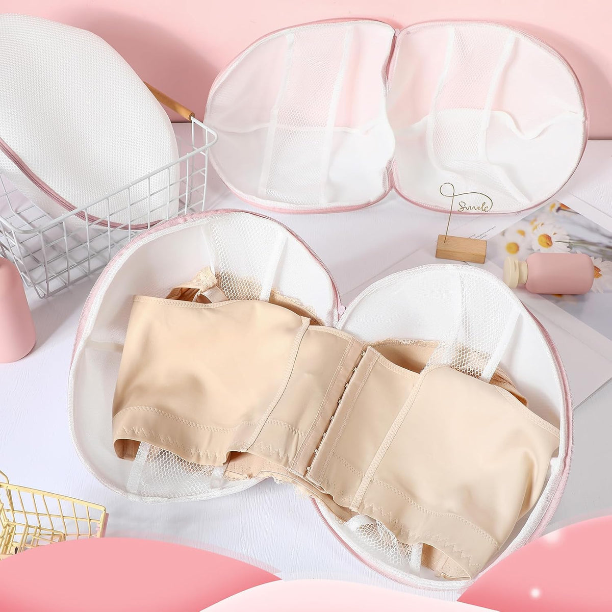 6 Pieces Bra Washing Bag for Laundry Mesh Wash Lingerie Underwear Brassiere Washing Bags with Zipper for Women Laundry Storage(7.87 Inch,Pink)
