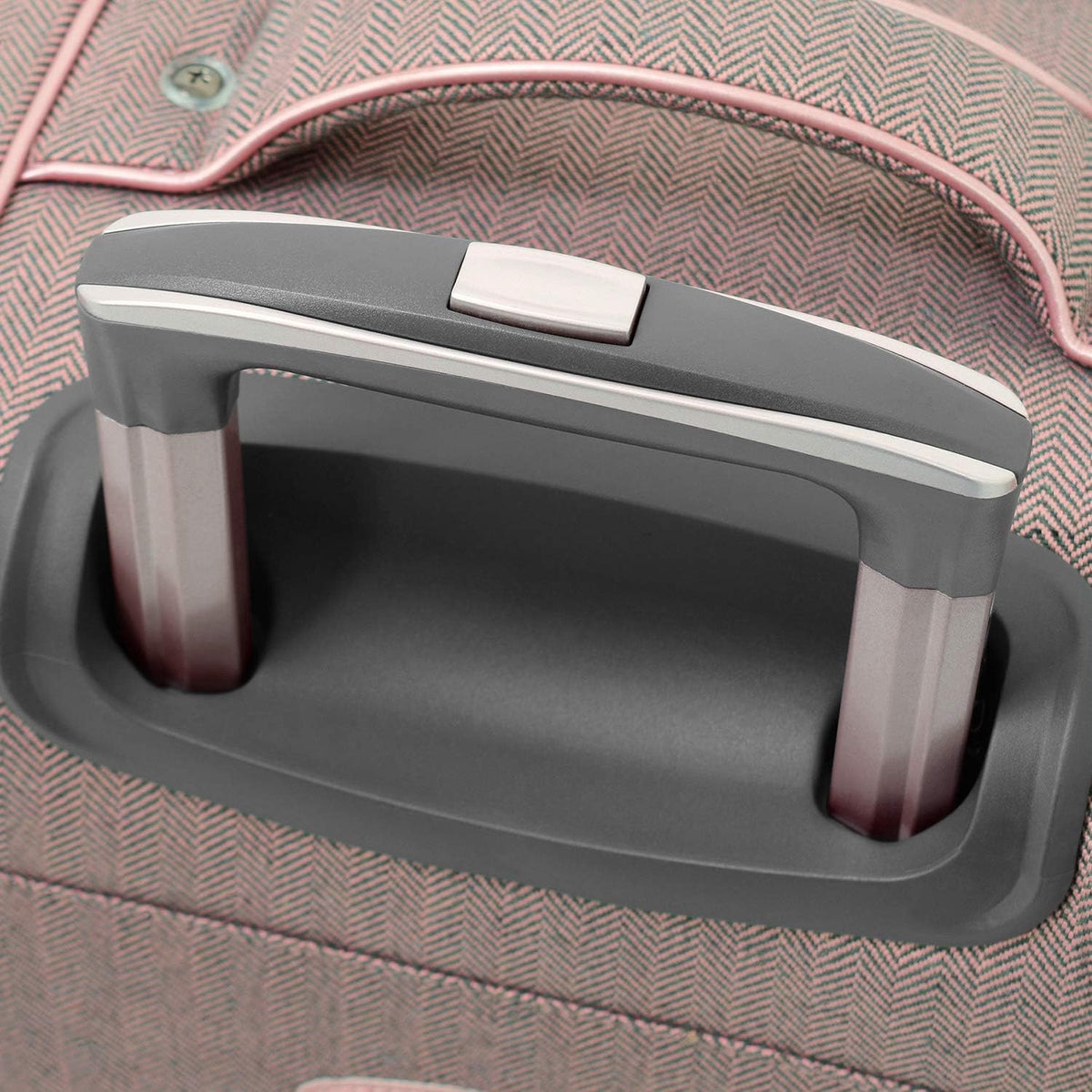 Newcastle 20 Expandable Spinner Carry-on
