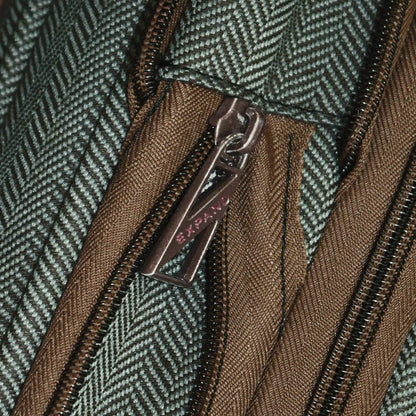 Newcastle 20 Expandable Spinner Carry-on