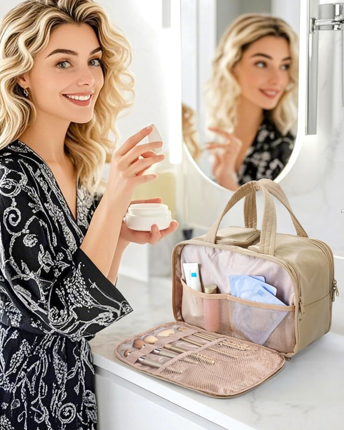 Travel Toiletry Bag, Puffy Large Toiletry Bag for Women, Lightweight Cosmetic Makeup Bag Organizer with Handle for Traveling, Accessories, Essentials, Toiletries (Pink)