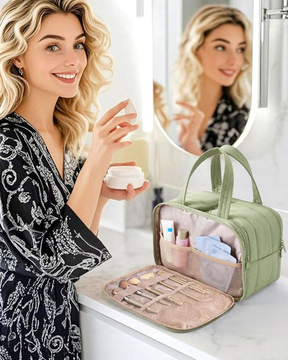 Travel Toiletry Bag, Puffy Large Toiletry Bag for Women, Lightweight Cosmetic Makeup Bag Organizer with Handle for Traveling, Accessories, Essentials, Toiletries (Pink)