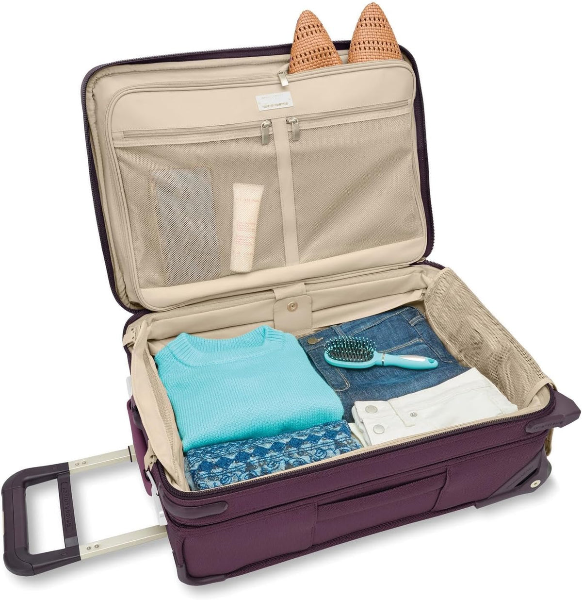 Briggs & Riley 2-Wheel Cabin Bag - Carry On Luggage for Travel, Suitcases with Wheels, Softside Rolling Bag for Men & Women, Interlocking Handle, Self-Repairing Zipper - Baseline Collection, Navy