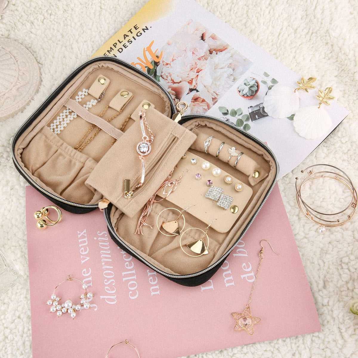 Jewelry Organizer Case Large Travel Jewelry Storage Bag for Necklace, Earrings, Rings, Bracelet, Soft Pink