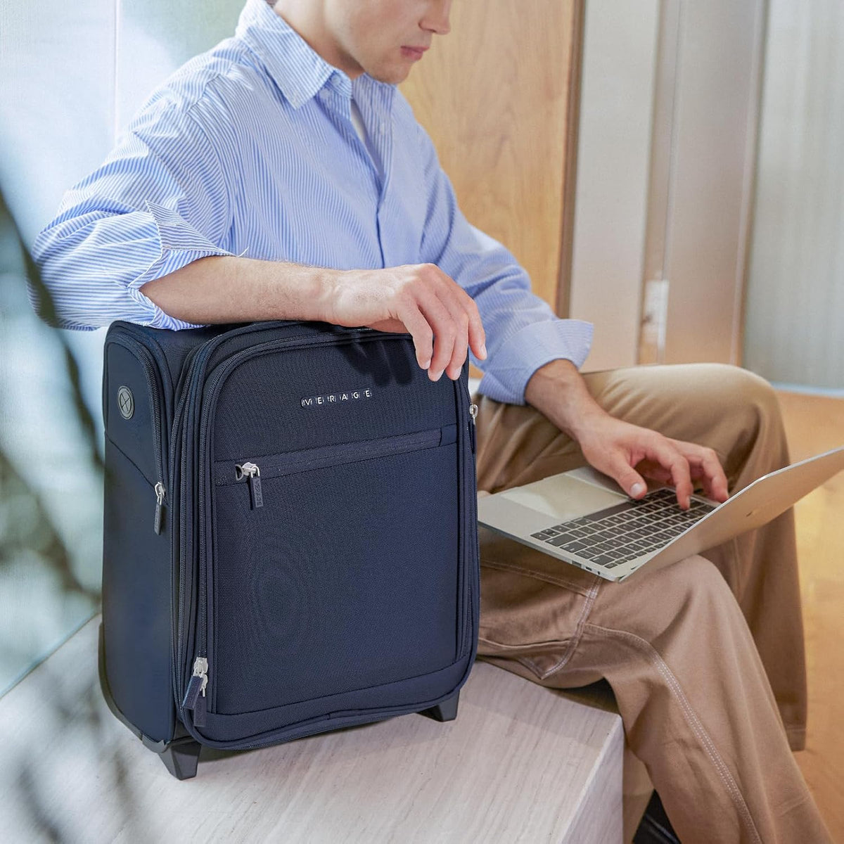 Underseat Carry On Luggage with Wheels & USB Port,14 inch Cloud Gray Wheeled Spinner Carry-on Luggages Bags for Airlines, Lightweight Overnight Suitcase for Men Women