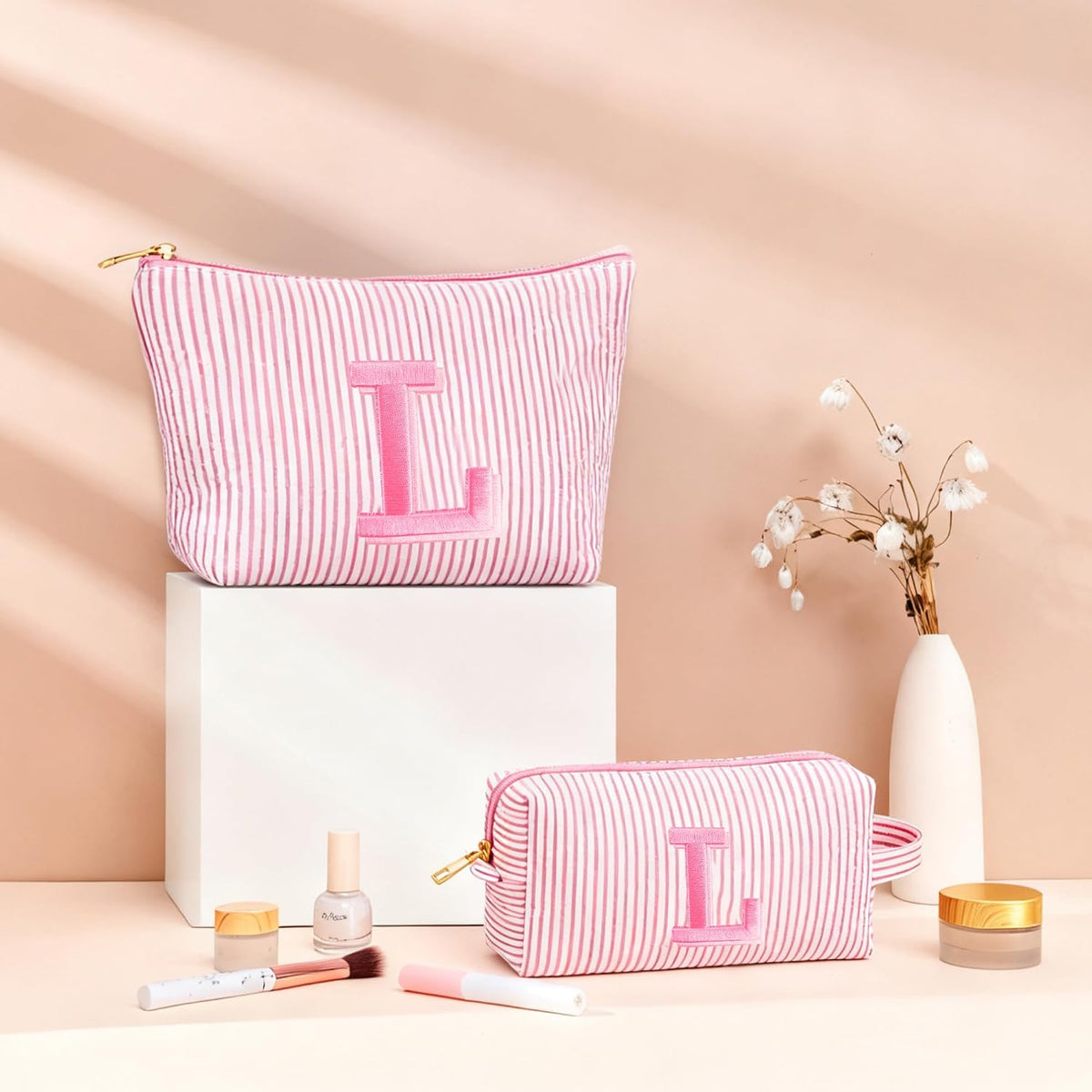 Birthday Gifts for Women - Initial Travel Makeup Bag for Women, Teen Girl Gifts Trendy Stuff, Birthday Gift for Women Girls Teen Girls, Pink Travel Makeup Bag - Letter A