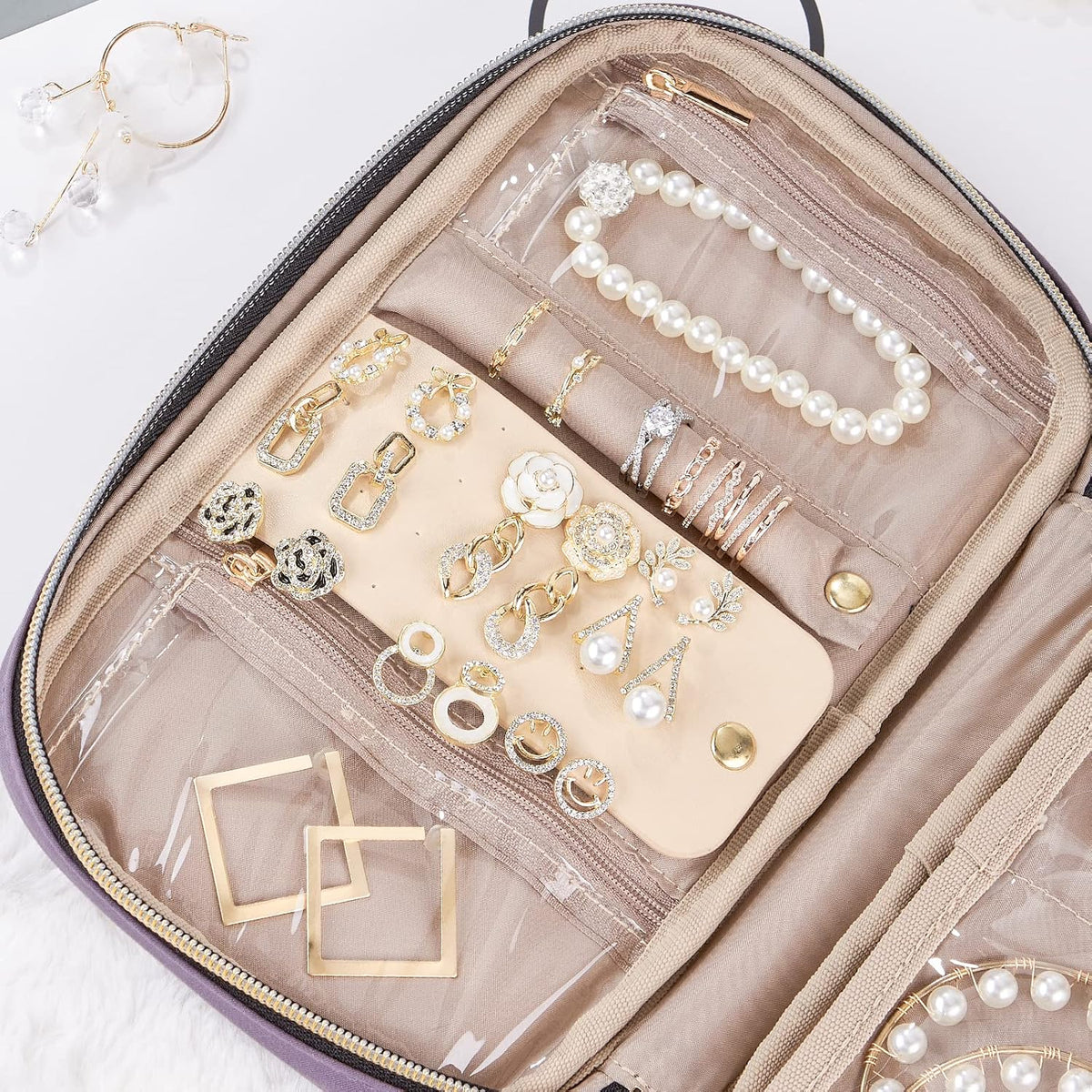 Travel Jewelry Case Organizer, Compact Jewelry Storage Bag for Necklaces, Earrings, Rings, Bracelets and Watch, Portable Jewelry Holder for Trip, Vacation, Daily Use, Pink
