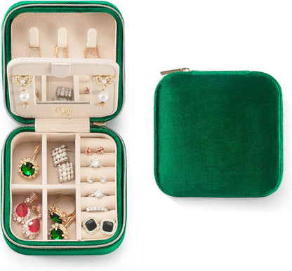 Travel Jewelry Case, Mini Portable Jewelry Travel Boxes, Small Jewelry Organizer for Rings, Earrings, Pendants, Watches, Necklaces, Lipsticks Organizer Storage Holder Case (Pink)