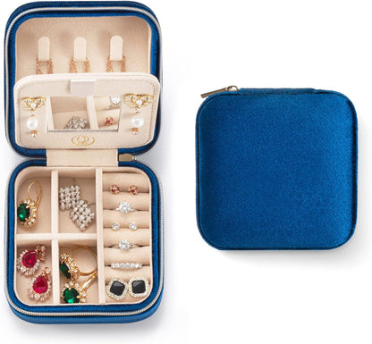 Travel Jewelry Case, Mini Portable Jewelry Travel Boxes, Small Jewelry Organizer for Rings, Earrings, Pendants, Watches, Necklaces, Lipsticks Organizer Storage Holder Case (Pink)