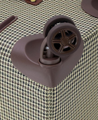 Cambridge 20" Expandable Spinner Carry-On Softside Suitcase with Padded Laptop Compartment, Olive Houndstooth