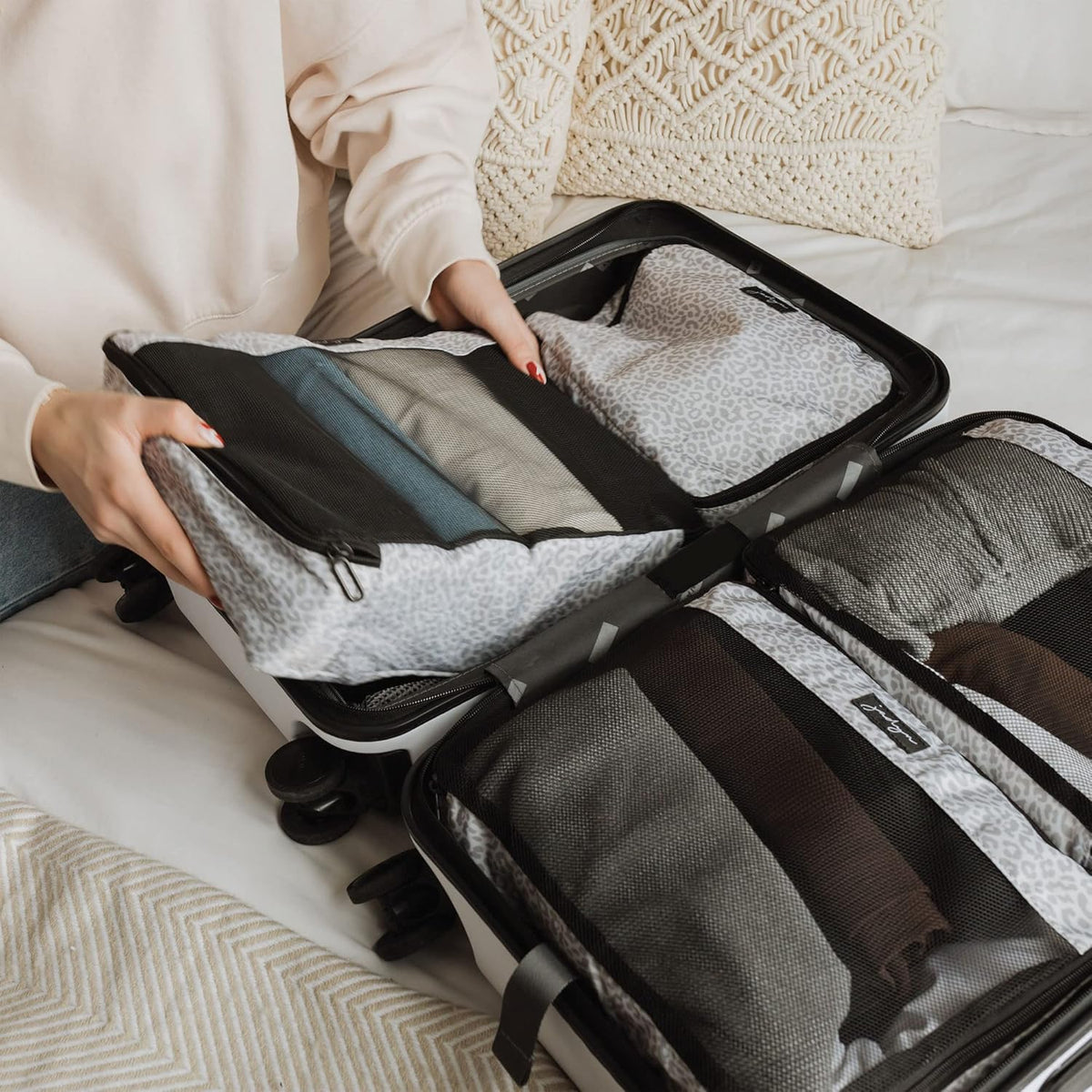 Packing Cubes for Travel, 6-Piece Large Packing Cube Organizer Set for Suitcase, Duffel Bag, Luggage, Multiple Sizes Travel Essentials (Desert Leopard)