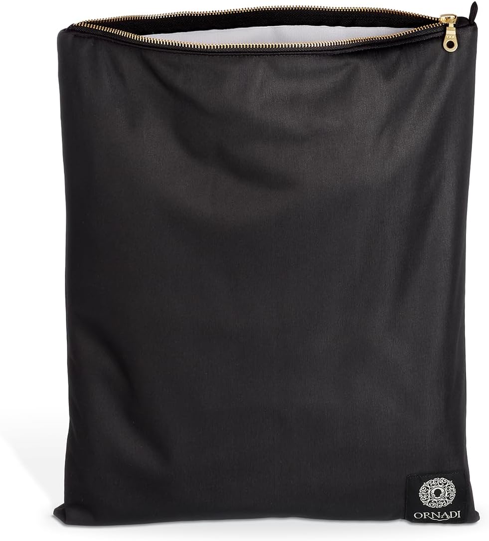 Antimicrobial Wet Gym Clothes Bag Waterproof Bacteria Odor Control | Inhibits odor-causing bacteria, 2 layer Flex-fit, Machine washable, For gym, sweat, swim & travel laundry
