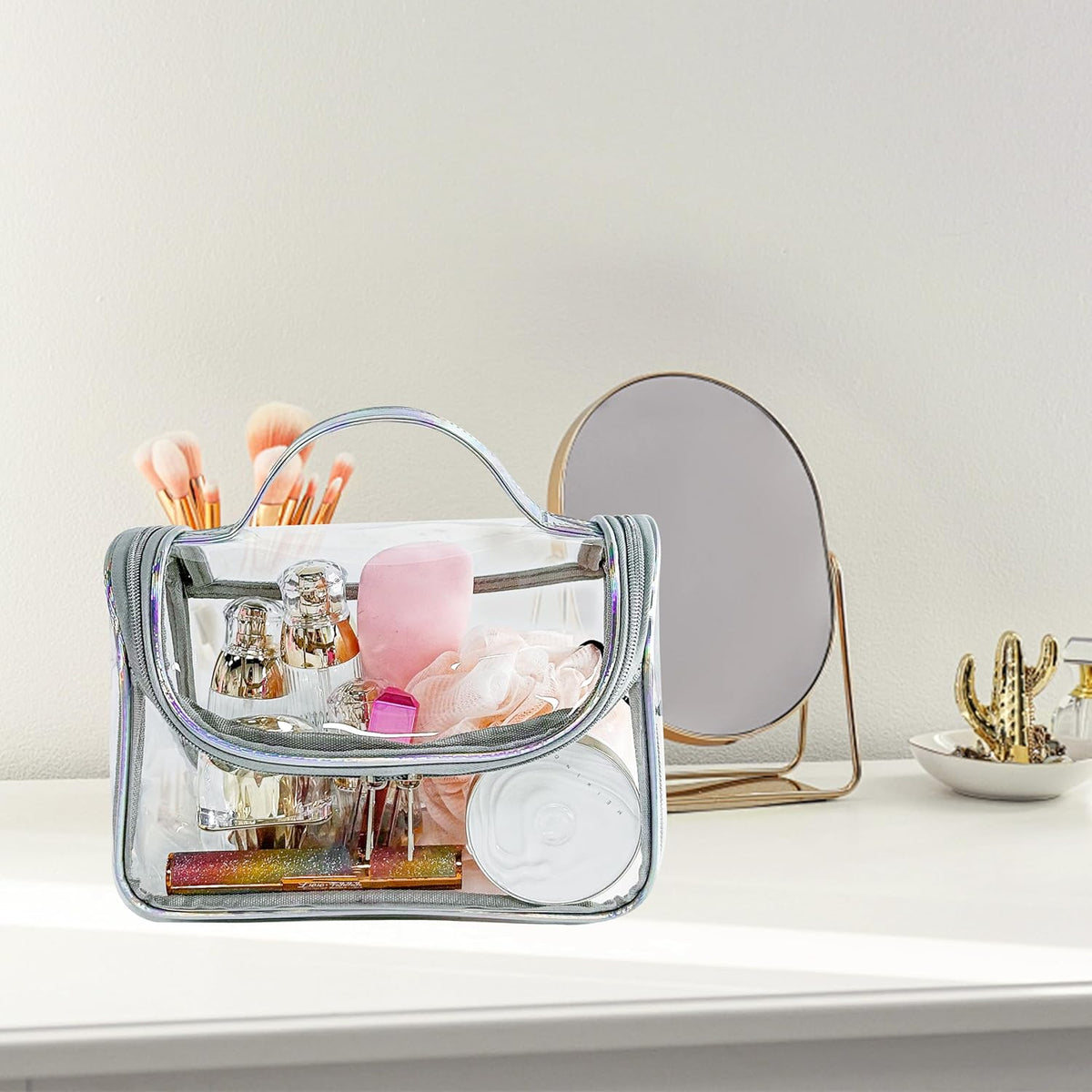Heavy Duty Clear Travel Makeup Bag, 9.05 x 5.9 x 5.51 inches, Transparent Waterproof Toiletry Organizer with Handle PVC Cosmetic Wash Bath Storage Bag (Clear)