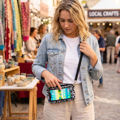 Lightweight Cross Body Phone Case Holder for Women -Crossbody Phone Bag Cell Phone Purse Small Crossbody Bag for Women for Concert Football Games Sports Stadium Events Black