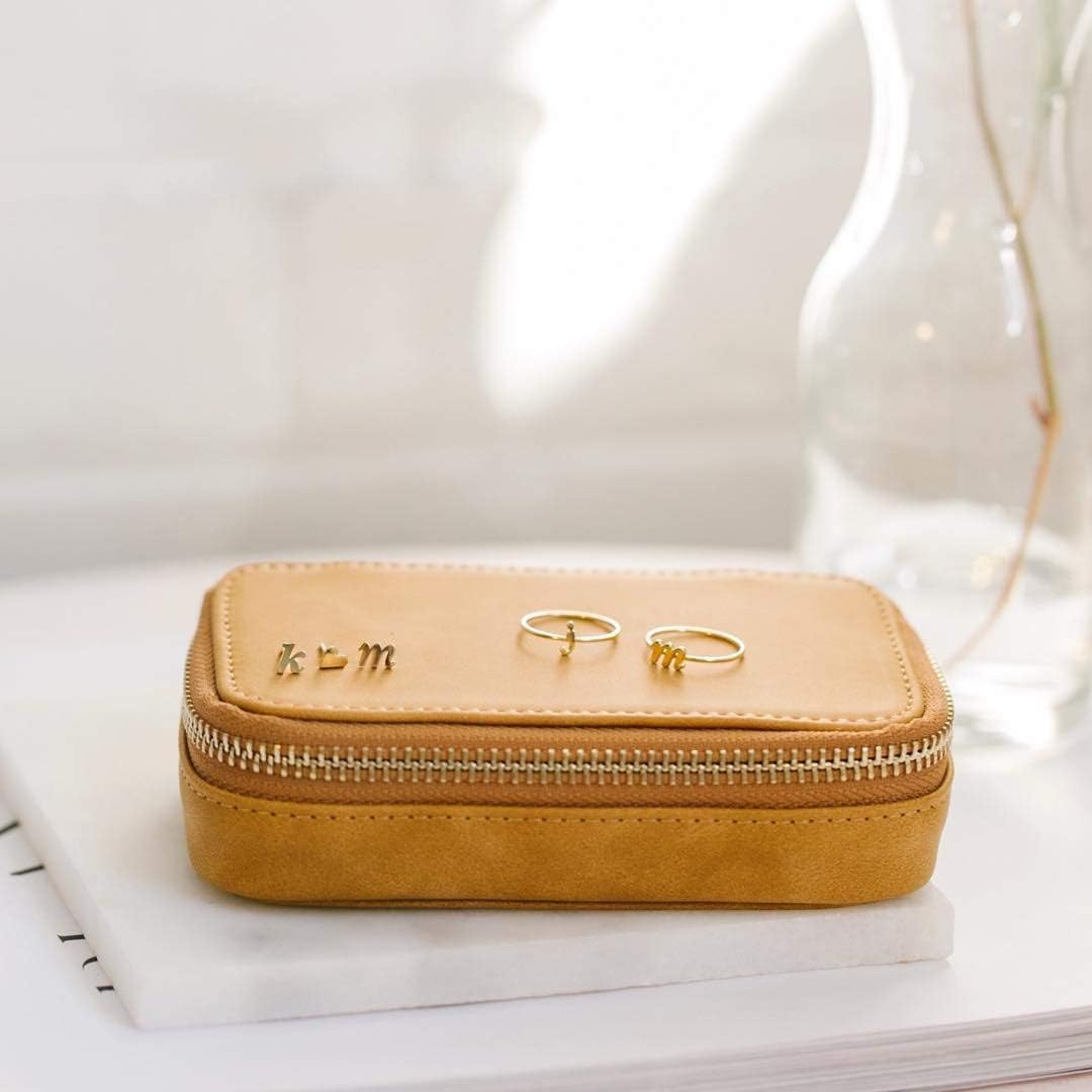Vegan Leather Travel Jewelry Case with Zipper - Portable Necklace & Earring Holder Organizer for Women Girls, Velvet-Lined Ring Box with Anti-Tarnish Design, Cream