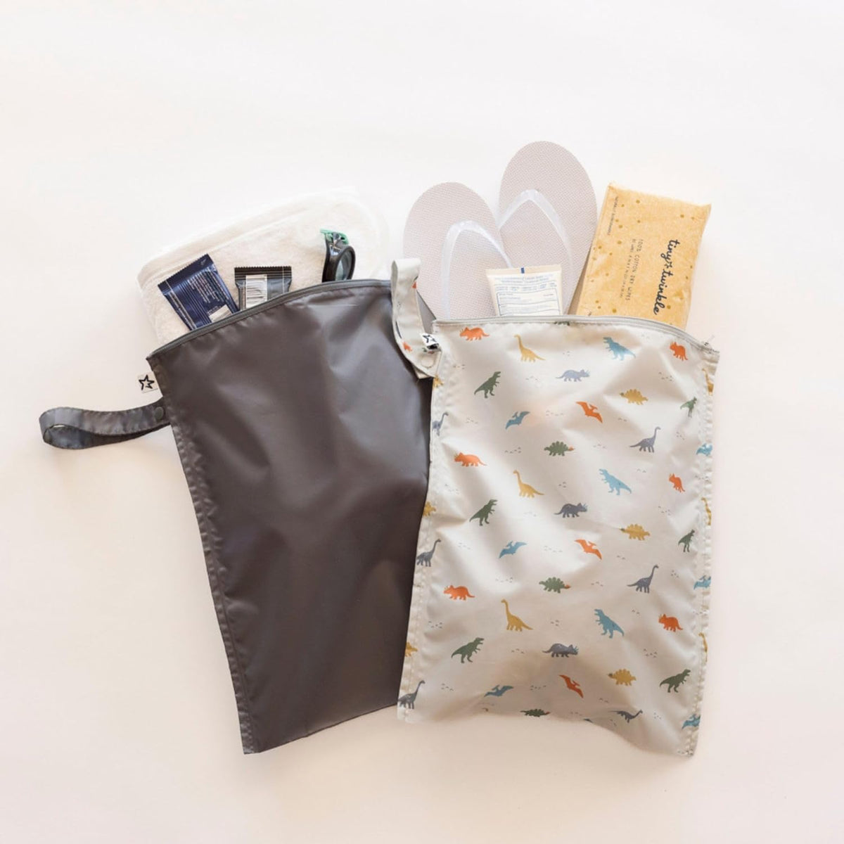 Mess Proof Wet Bags | Reusable Waterproof Wet Bags for Swimsuits | Baby Clothes | Travel & Diaper Bag (Black, Green Checkers) - Colors A