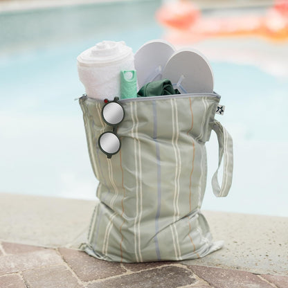 Mess Proof Wet Bags | Reusable Waterproof Wet Bags for Swimsuits | Baby Clothes | Travel & Diaper Bag (Black, Green Checkers) - Colors A