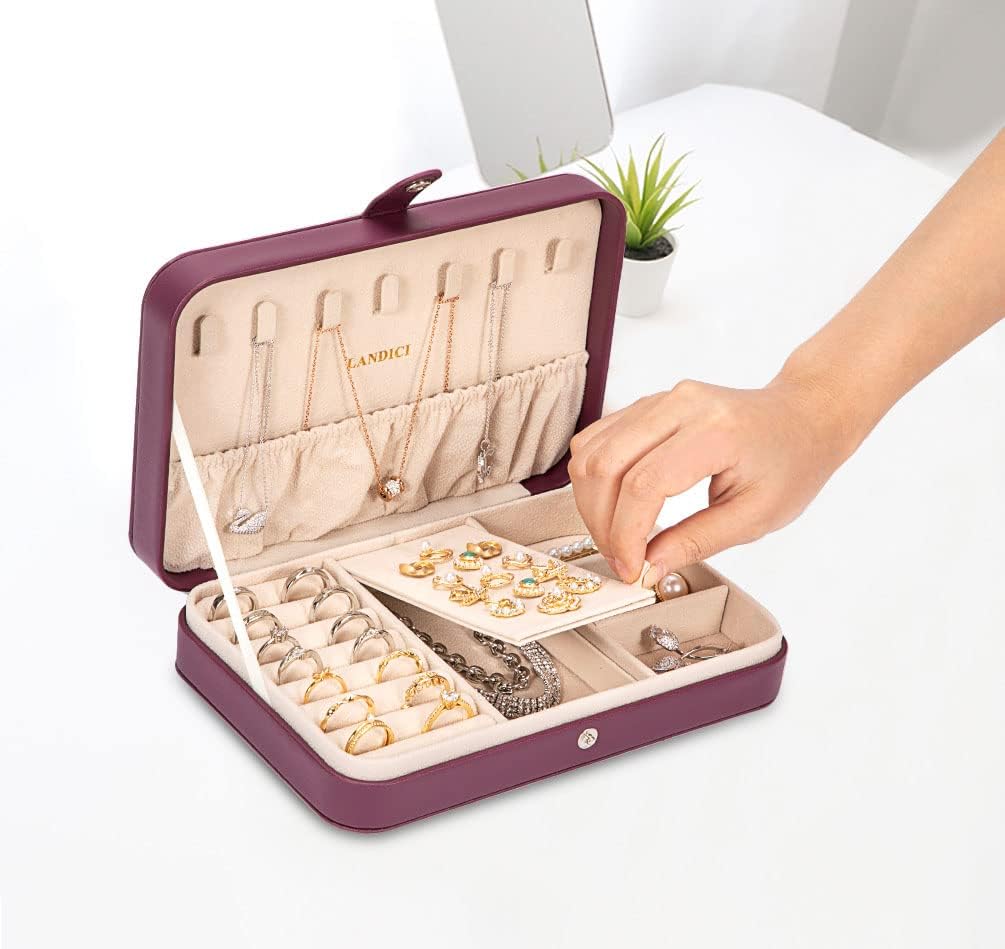 Small Jewelry Box for Women Girls, PU Leather Travel Jewelry Case, Portable Jewelry Organizer Storage Holder Display for Ring Earrings Necklace Bracelet Bangle Men Kids Gift, Black