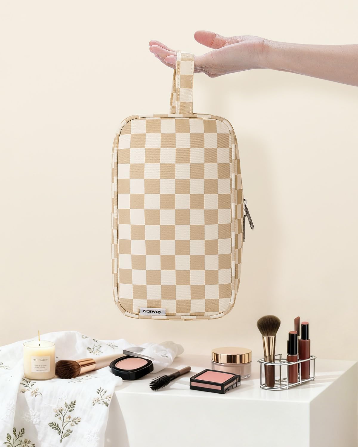 Clear Travel Toiletry Bags for Traveling Toiletries Men Women, Clear Makeup Bag Cosmetic Bag with Zipper, Make Up Pouch Organizer Bag with Handle, Skincare Beach Snack Medicine Bag, Black