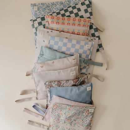 Water Resistant Wet Bags | Large & Small Reusable Storage Bag for Baby Items and Travel | Zippered Pockets with Handle | Machine Washable, Set of 2 (Happy Flowers Check)
