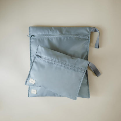 Water Resistant Wet Bags | Large & Small Reusable Storage Bag for Baby Items and Travel | Zippered Pockets with Handle | Machine Washable, Set of 2 (Happy Flowers Check)