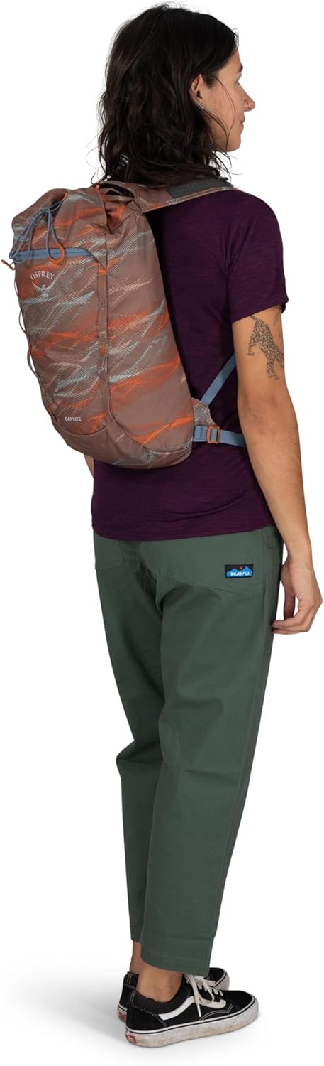 Daylite Cinch Backpack - Lightweight Travel Bag for Hikes, Festivals, and Everyday, Seaweed Green Amazon Exclusive