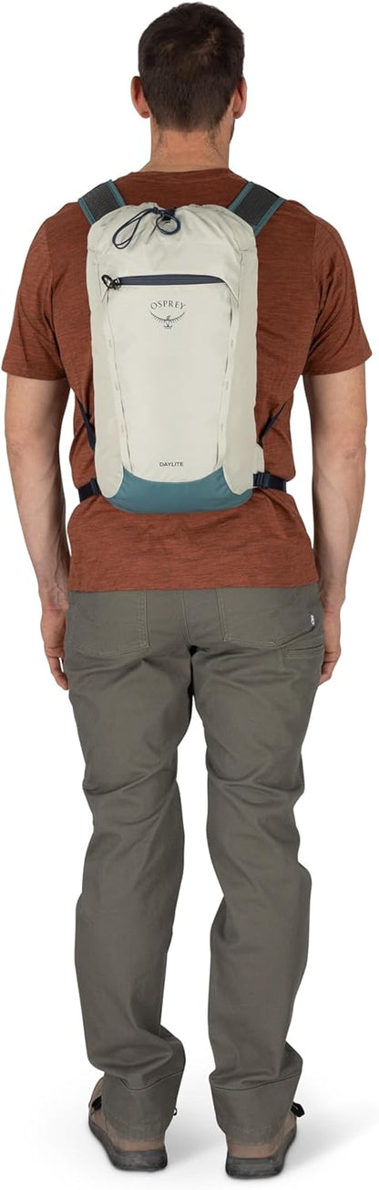 Daylite Cinch Backpack - Lightweight Travel Bag for Hikes, Festivals, and Everyday, Seaweed Green Amazon Exclusive