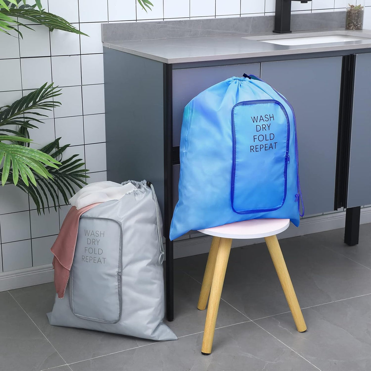 2 Pcs Travel Laundry Bag Washable Dirty Clothes Bag with Drawstring and Zipper for Suitcase, 22 x 18 Inch (Pink, Gray,Bubble)